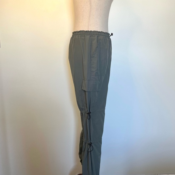 Zoe Green Cargo Pants Straight Leg Size Small - Picture 7 of 9